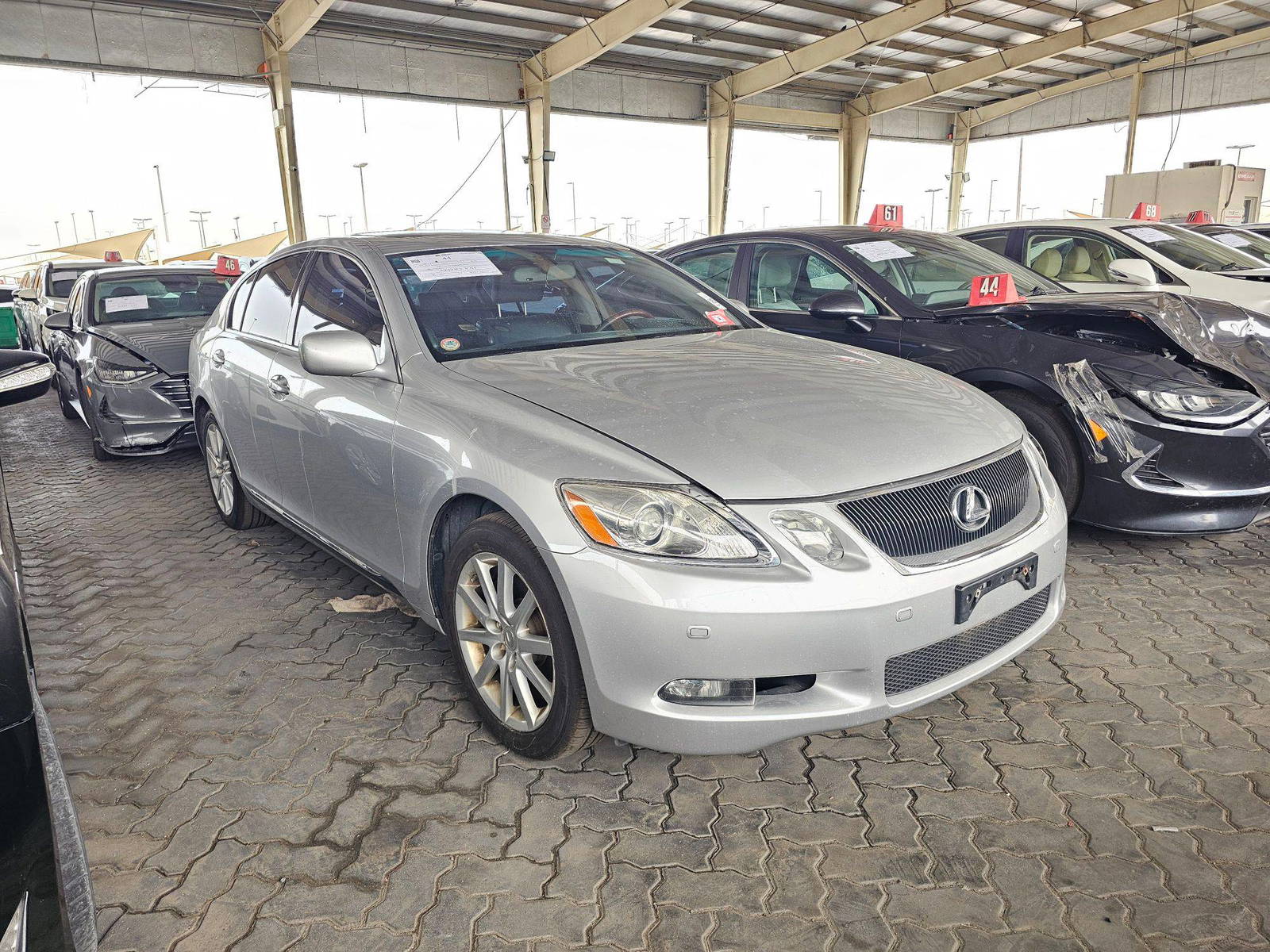 2006 LEXUS GS 300 — 295624 KM — Lot S365018419 — Souq - Marhaba Auctions Used Cars - Image 3