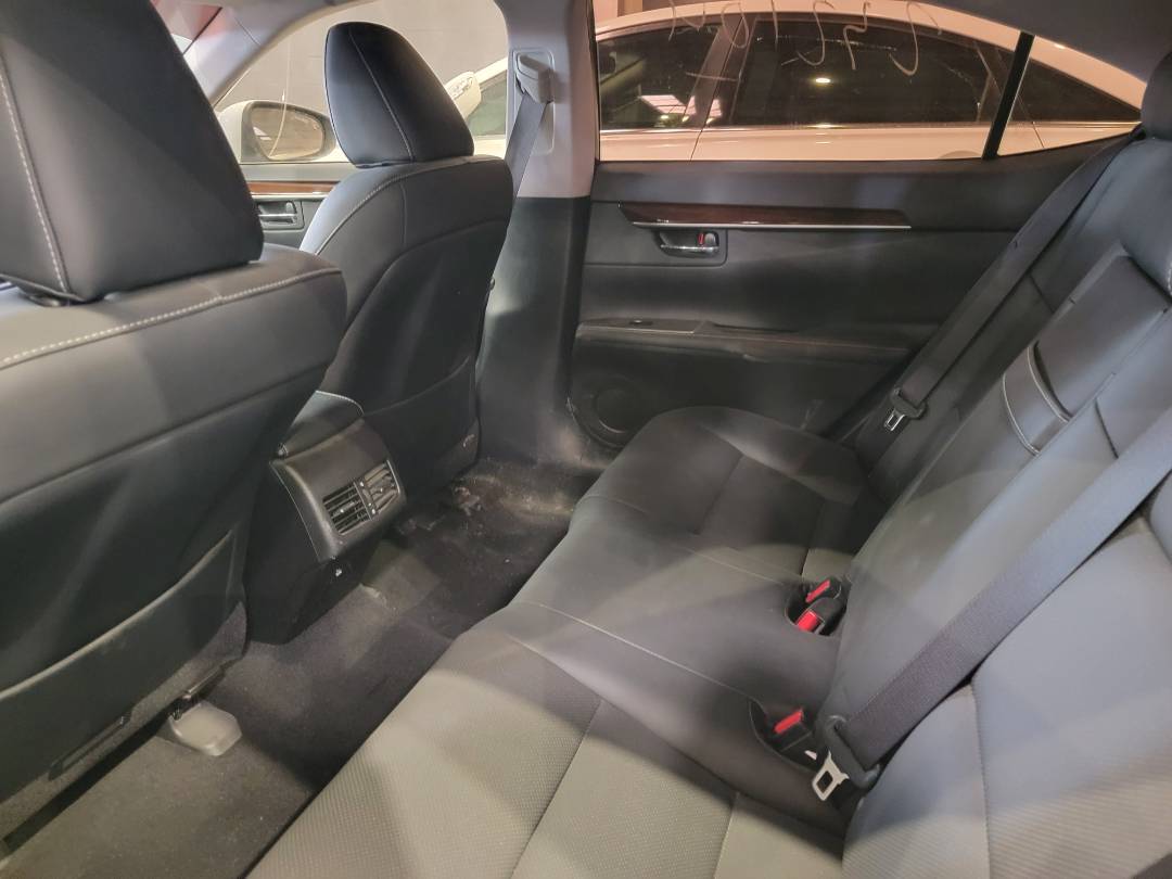 2016 LEXUS ES 350 — 43946 Miles — Lot G7G2232104 — Main - Marhaba Auctions Used Cars - Image 4
