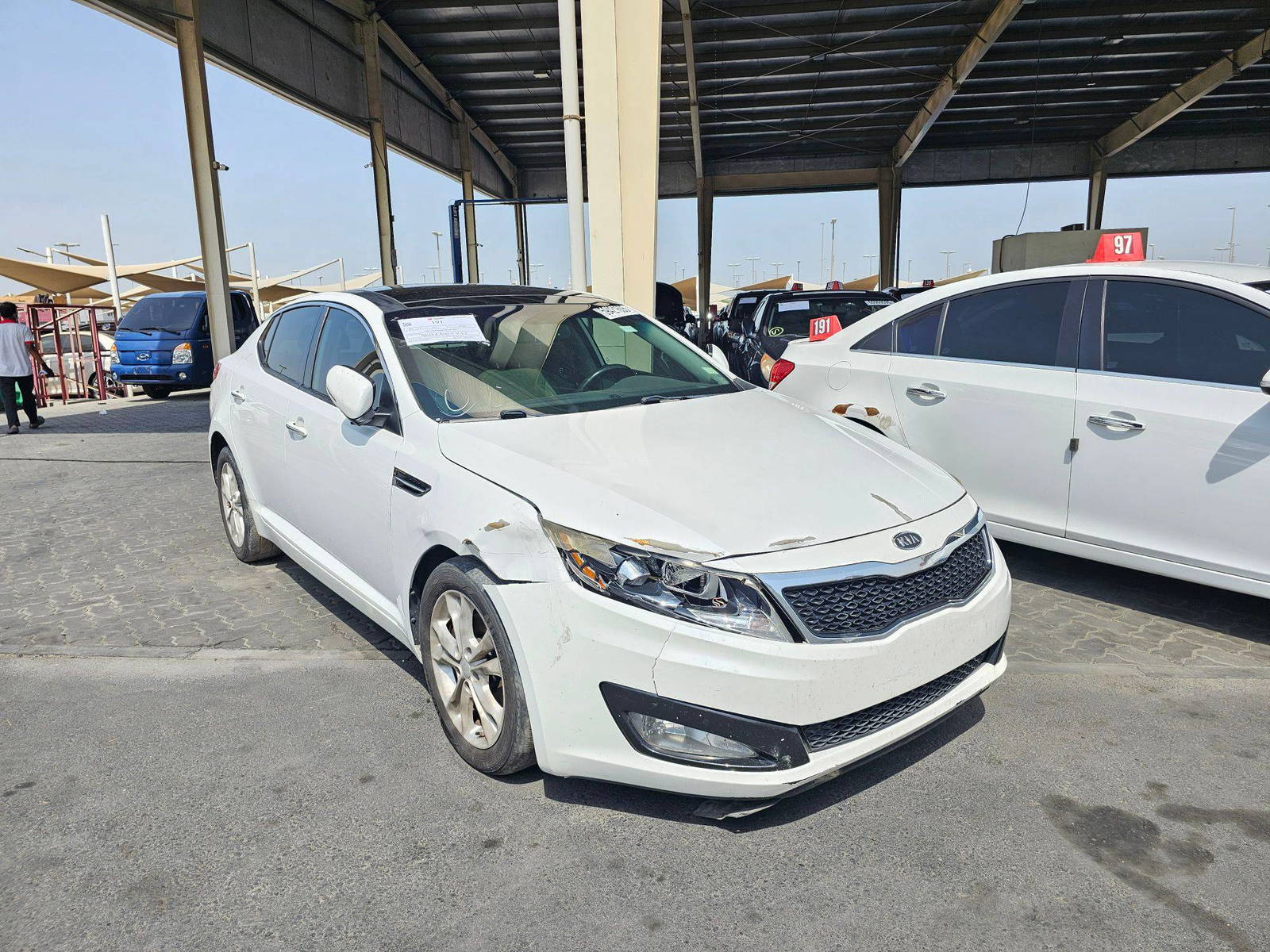 2012 KIA OPTIMA — 199864 Miles — Lot 7CG024401 — Souq - Marhaba Auctions Used Cars - Image 4