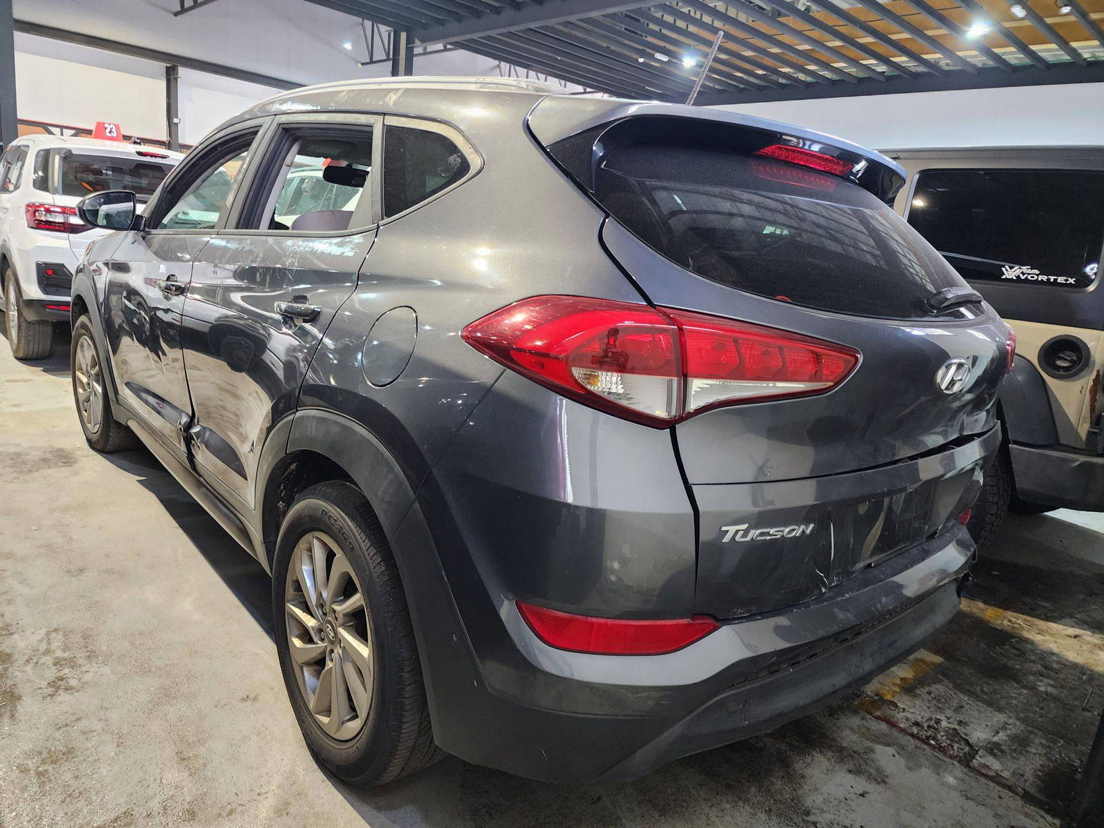 2016 HYUNDAI TUCSON — 147473 Miles — Lot 86572 — Al Quoz - Marhaba Auctions Used Cars - Image 6