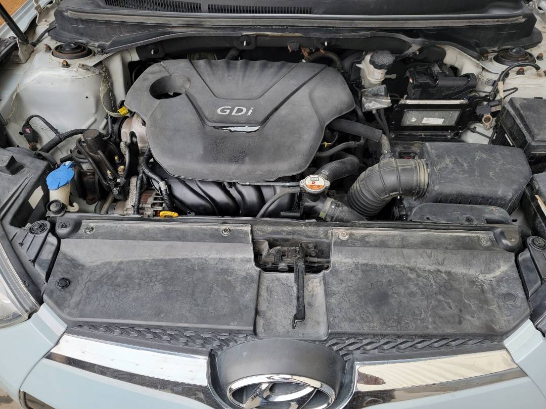 2013 HYUNDAI VELOSTER — 178058 KM — Lot EU167991 — Main - Marhaba Auctions Used Cars - Image 12