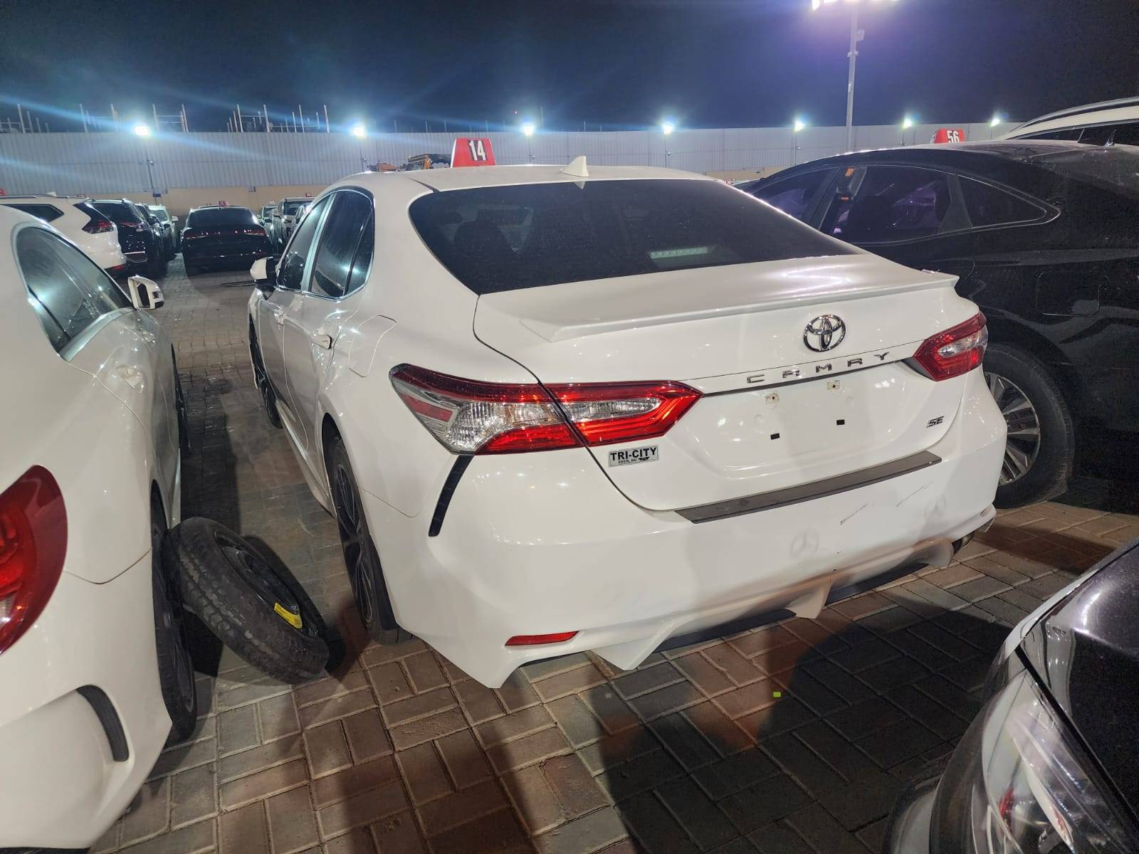 TOYOTA CAMRY