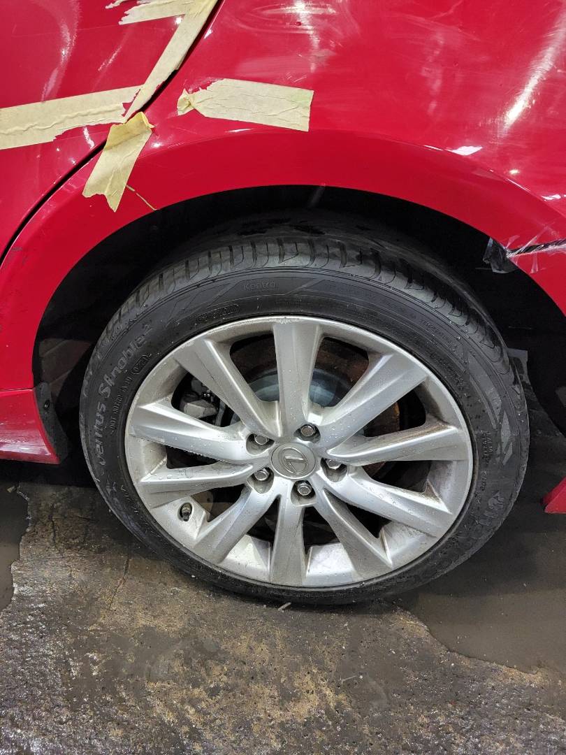 2016 LEXUS IS 200T — 140334 Miles — Lot 40744473 — Main - Marhaba Auctions Used Cars - Image 12