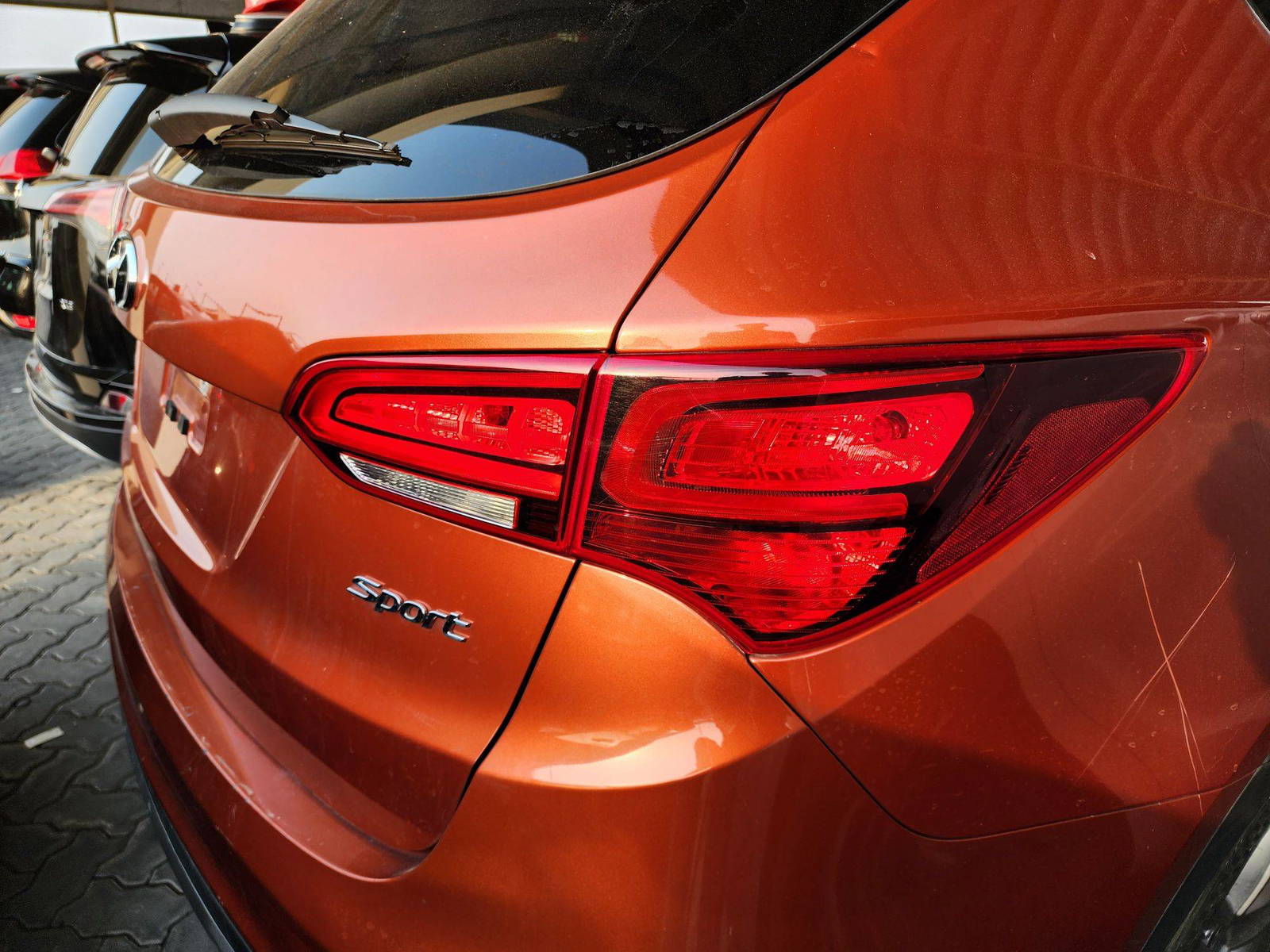 2018 HYUNDAI SANTA FE SPORT — 118578 Miles — Lot 81514293 — Main - Marhaba Auctions Used Cars - Image 4