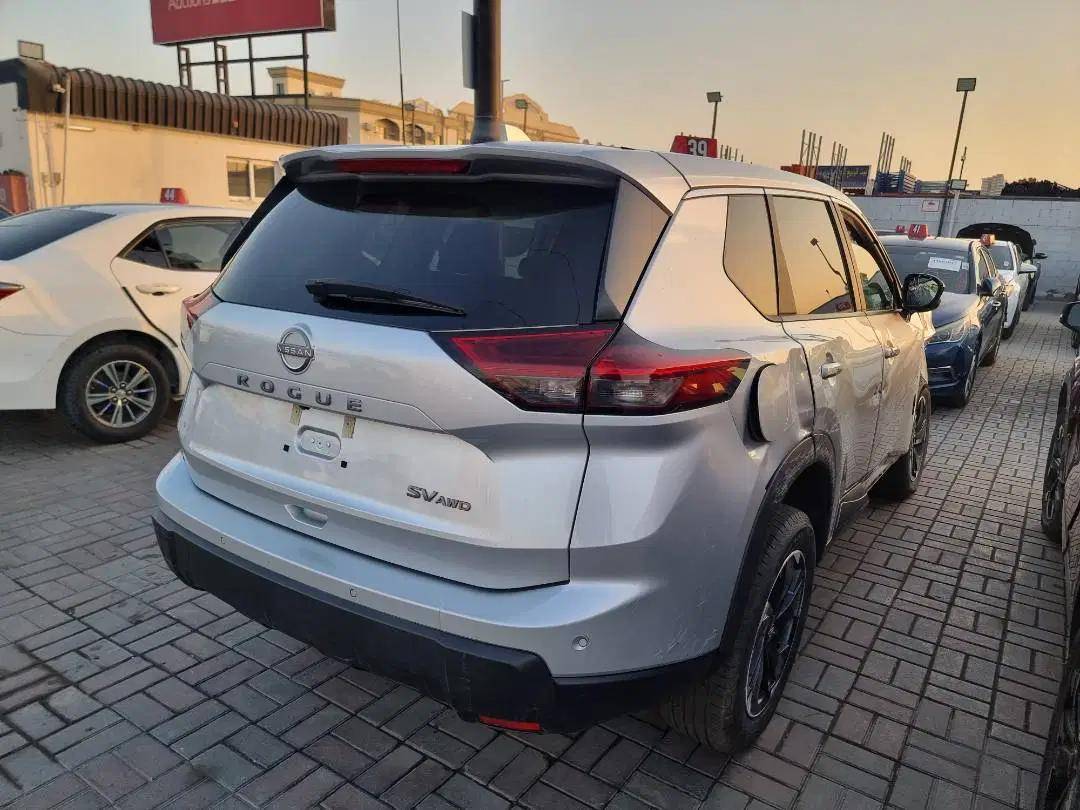 NISSAN ROGUE 2024 - Marhaba Auction Used Cars - Image 4