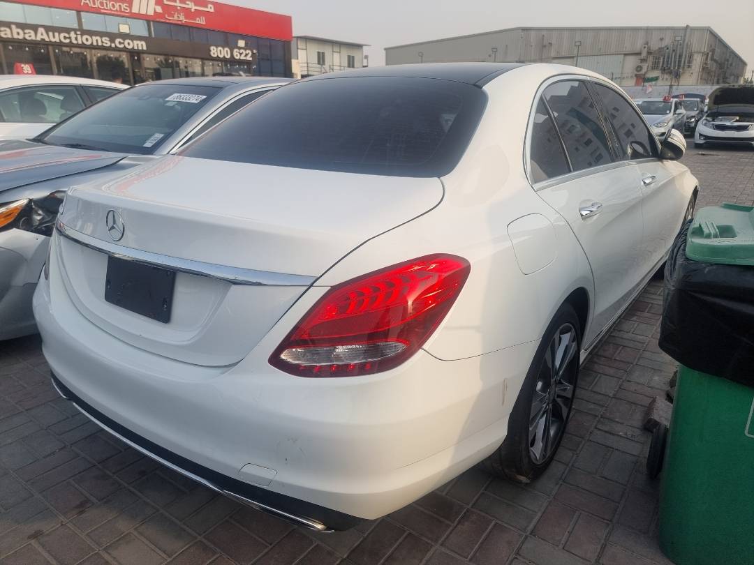 2016 MERCEDES BENZ C300 — 118950 Miles — Lot 215487 — Ind. 12 - Marhaba Auctions Used Cars - Image 5