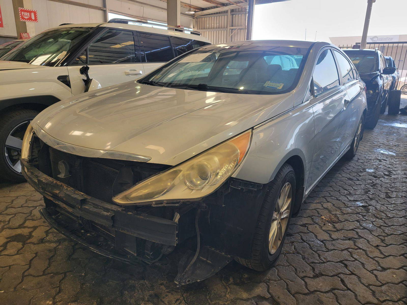 HYUNDAI SONATA 2013 - Marhaba Auction Used Cars - Image 6