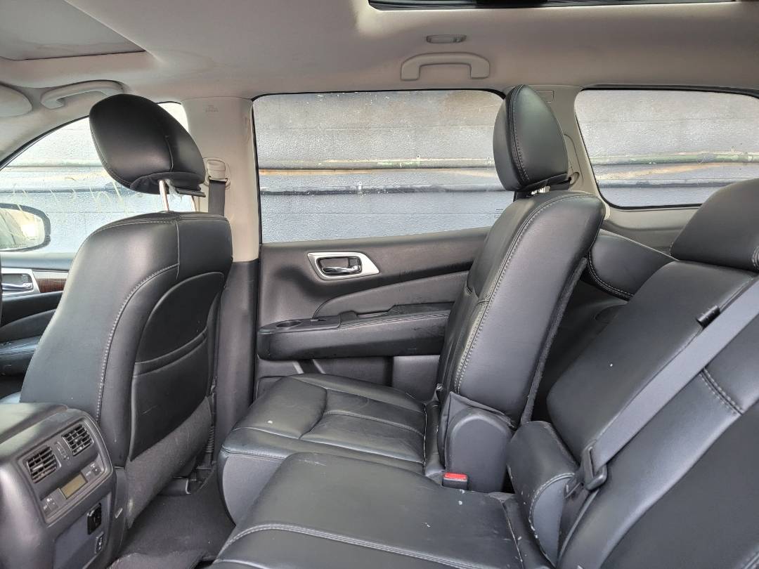 2016 NISSAN PATHFINDER — 142586 Miles — Lot 8GC644661 — Main - Marhaba Auctions Used Cars - Image 8