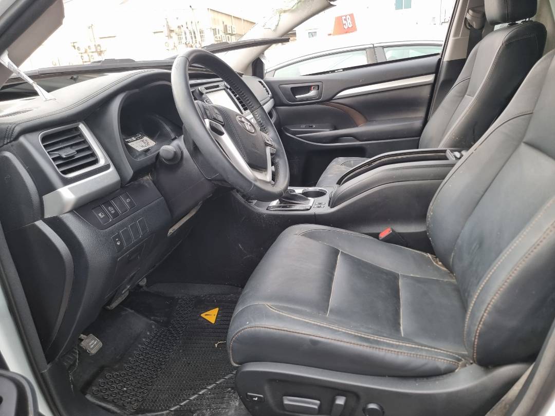 2018 TOYOTA HIGHLANDER — 99079 Miles — Lot 125487 — Ind. 12 - Marhaba Auctions Used Cars - Image 6