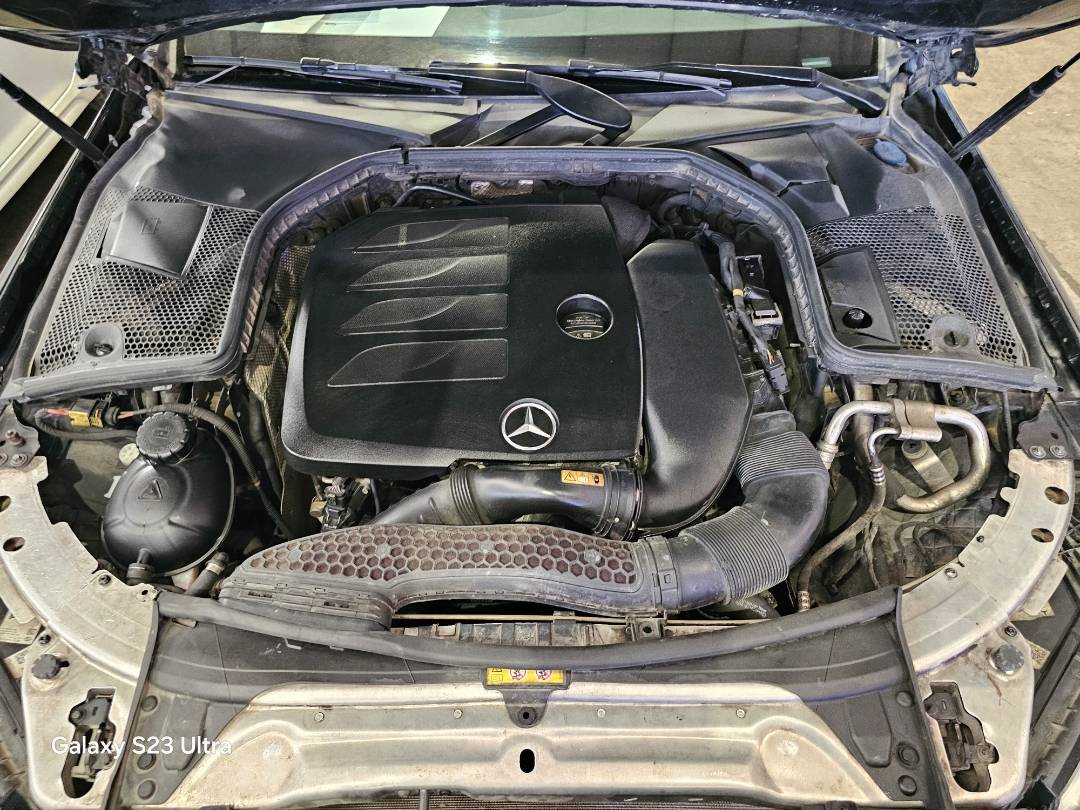 2021 MERCEDES BENZ C300 — 121956 KM — Lot R604479 — Main - Marhaba Auctions Used Cars - Image 11