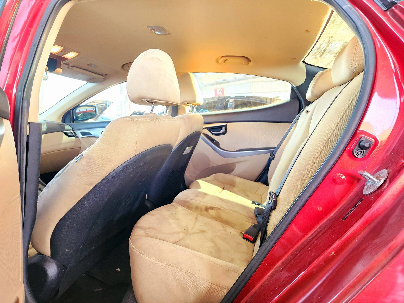 2013 HYUNDAI ELANTRA — 140541 Miles — Lot 40476720 — Souq - Marhaba Auctions Used Cars - Image 6