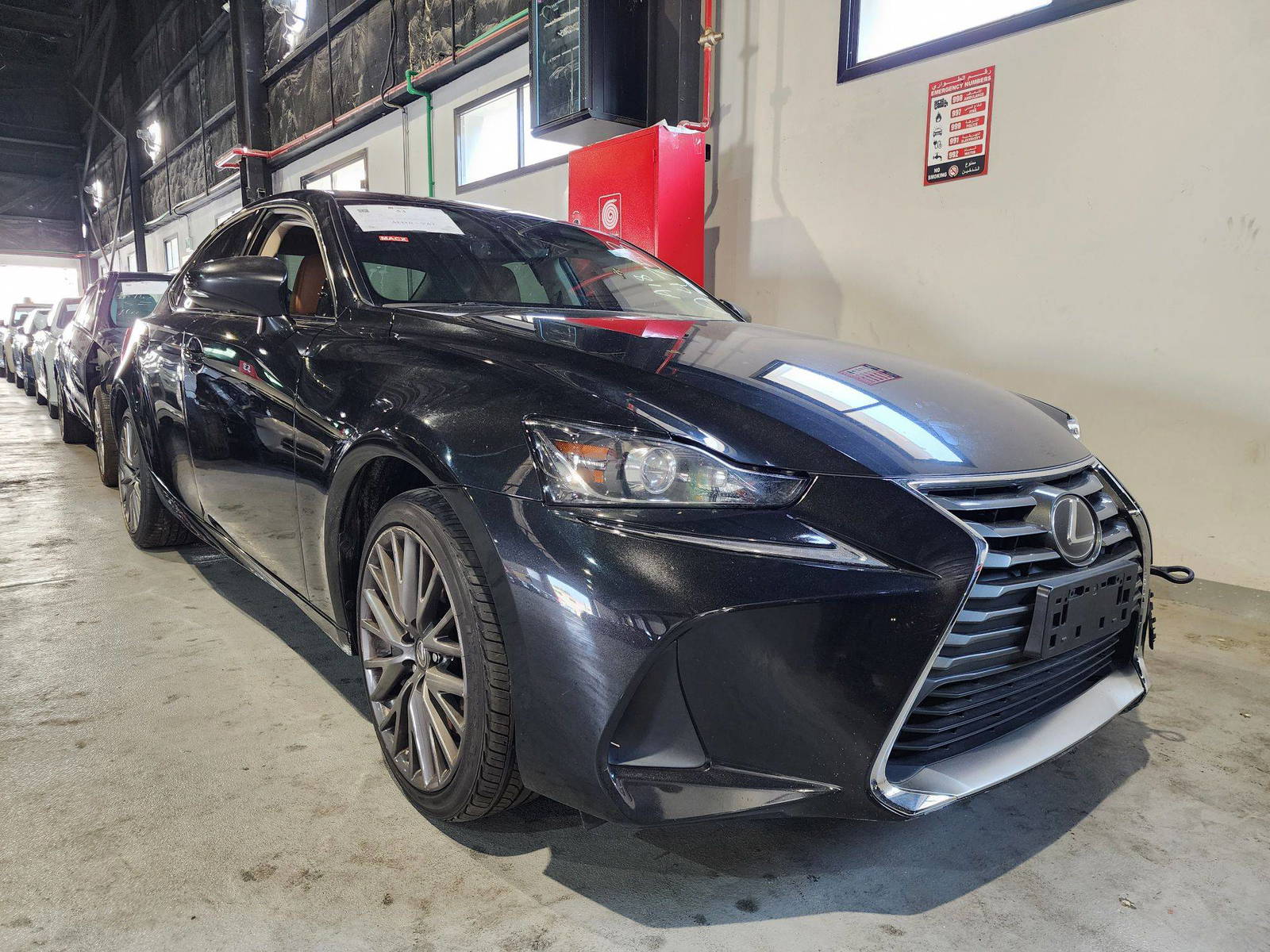 2017 LEXUS IS 300 — 65042 KM — Lot 24320 — Al Quoz - Marhaba Auctions Used Cars - Image 5