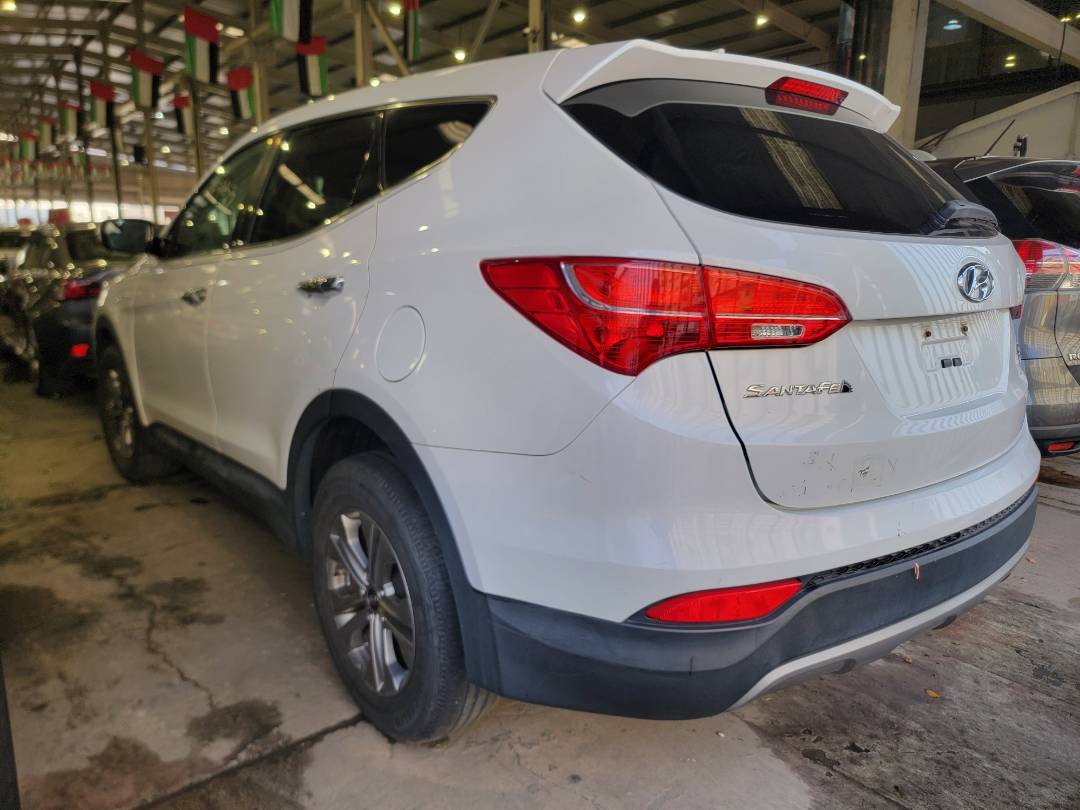 2016 HYUNDAI SANTA FE — 156989 Miles — Lot 39771953 — Main - Marhaba Auctions Used Cars - Image 4