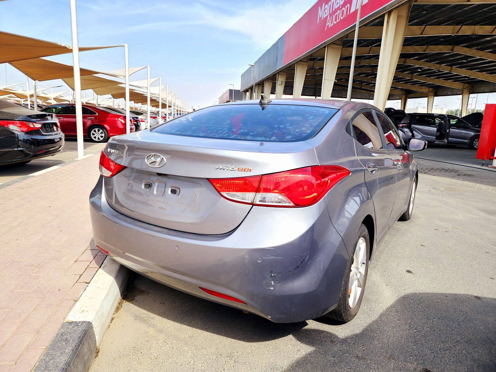 2011 HYUNDAI AVANTE — 175353 KM — Lot U170700 — Souq - Marhaba Auctions Used Cars - Image 5