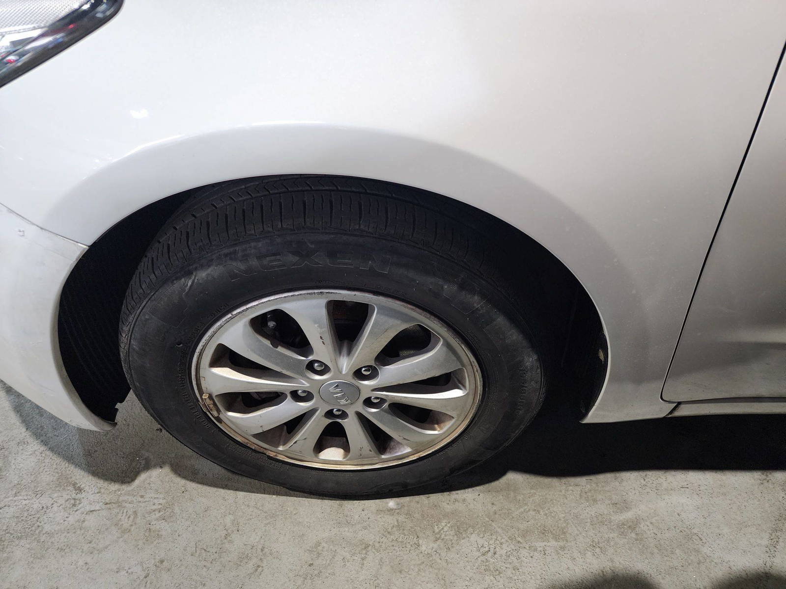 2015 KIA K3 — 155408 KM — Lot 897859 — Main - Marhaba Auctions Used Cars - Image 12