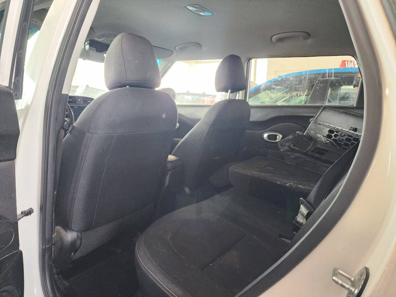 2019 KIA SOUL — 153186 Miles — Lot K7691259 — Souq - Marhaba Auctions Used Cars - Image 4