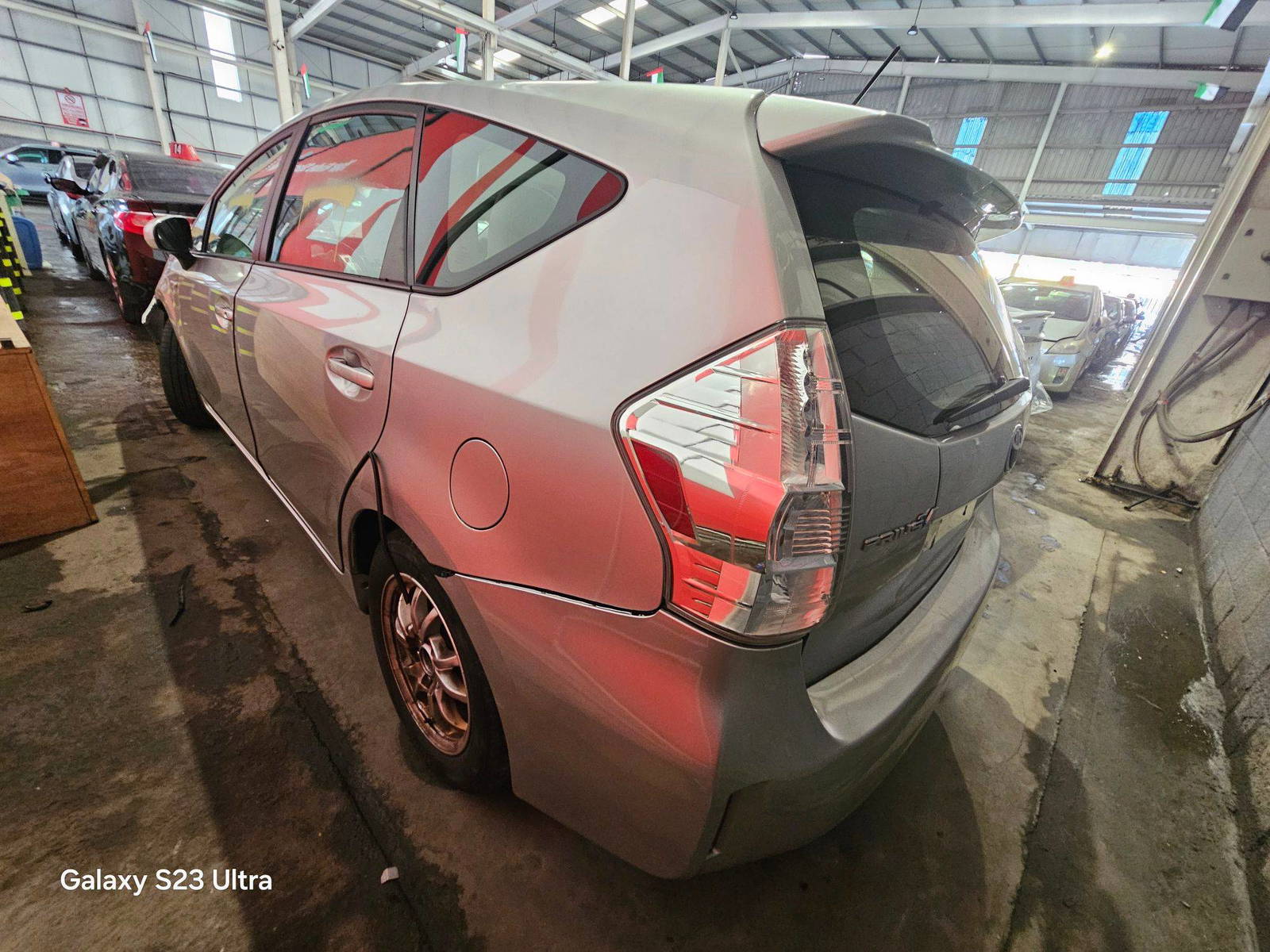 2012 TOYOTA PRIUS V — 174767 Miles — Lot 89634835 — Main - Marhaba Auctions Used Cars - Image 5
