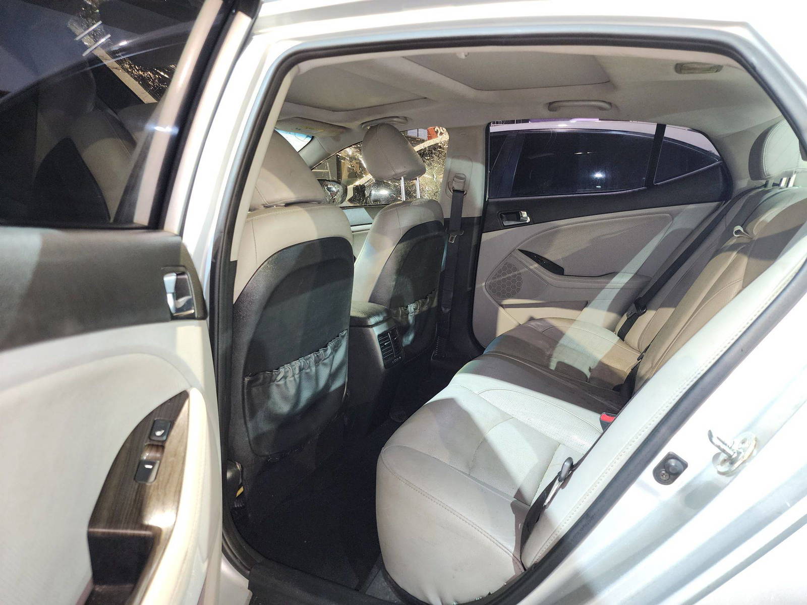 2015 KIA OPTIMA — 186153 Miles — Lot 47735465 — Al Quoz - Marhaba Auctions Used Cars - Image 7