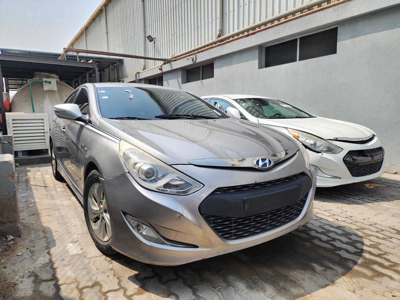 2014 HYUNDAI SONATA — 170645 KM — Lot 214578 — Al Quoz - Marhaba Auctions Used Cars - Image 5