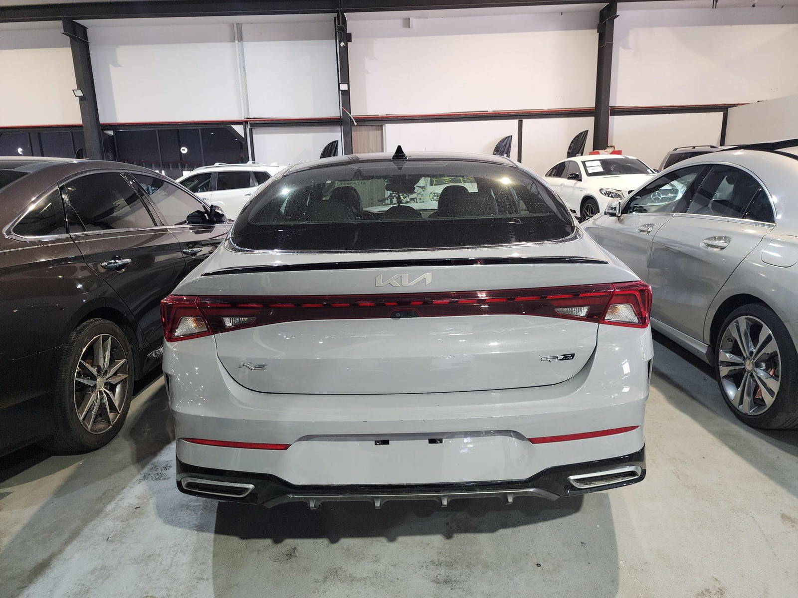2022 KIA K5 — 52068 Miles — Lot 41293921 — Souq - Marhaba Auctions Used Cars - Image 7