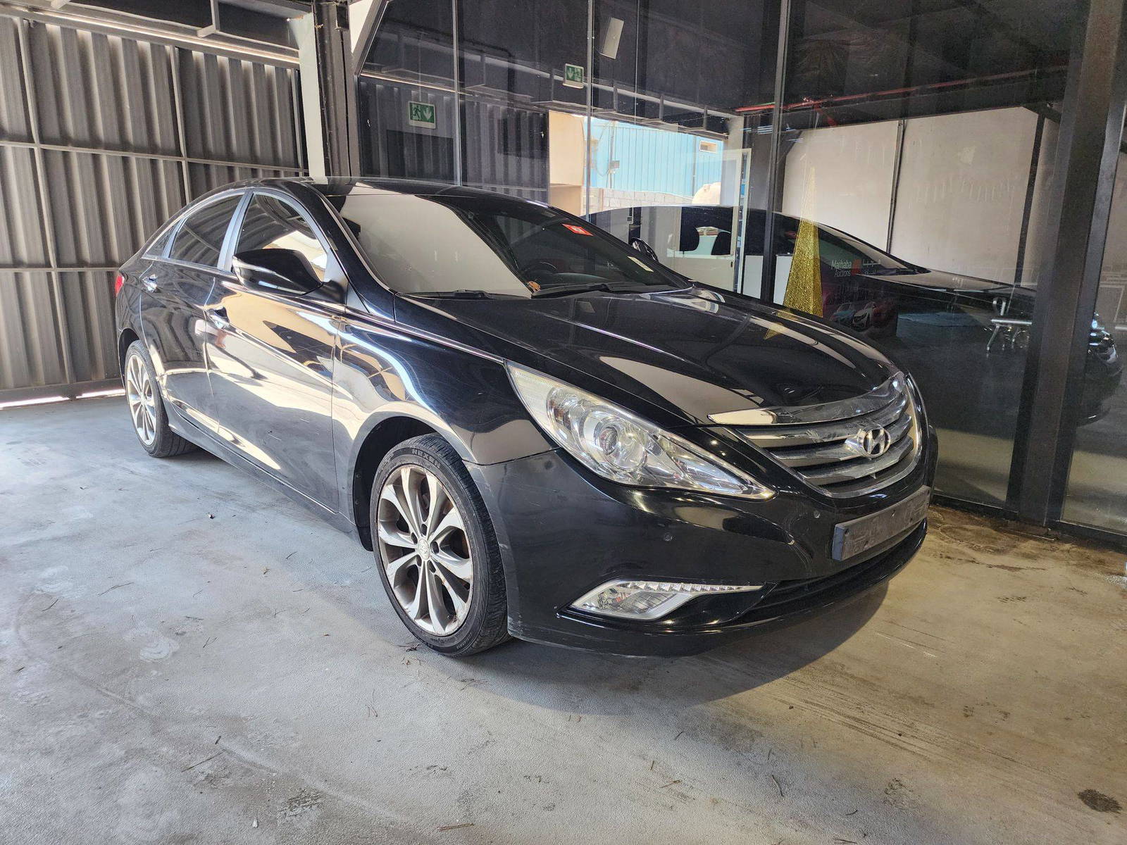 2014 HYUNDAI SONATA — 150879 KM — Lot 643990 — Main - Marhaba Auctions Used Cars - Image 4
