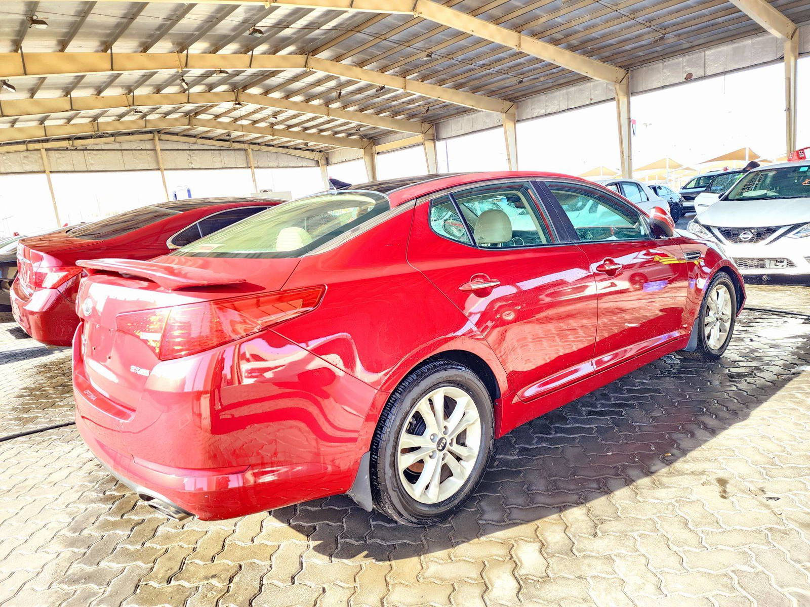 2011 KIA OPTIMA — 178012 Miles — Lot 68458064 — Souq - Marhaba Auctions Used Cars - Image 3