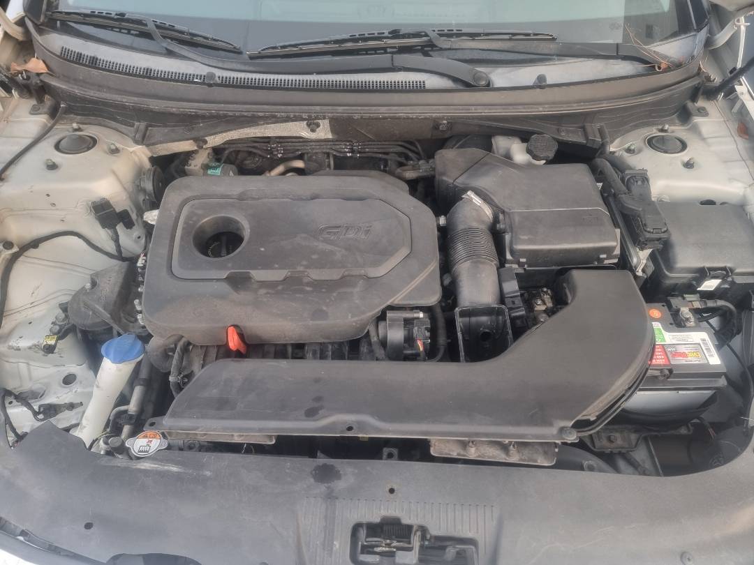 2015 HYUNDAI SONATA — 135495 Miles — Lot 124606 — Ind. 12 - Marhaba Auctions Used Cars - Image 9