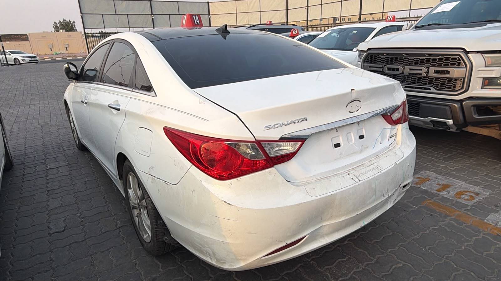 2013 HYUNDAI SONATA — 192015 Miles — Lot 97418555 - Marhaba Auctions Used Cars - Image 3