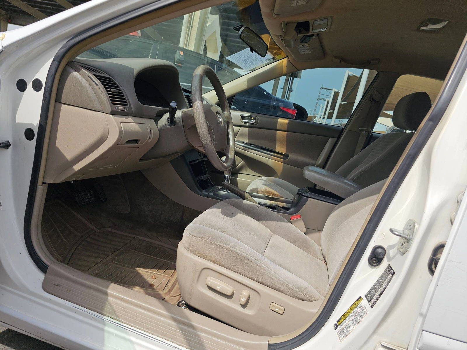 2006 TOYOTA CAMRY — 164182 Miles — Lot 718404 — Souq - Marhaba Auctions Used Cars - Image 8