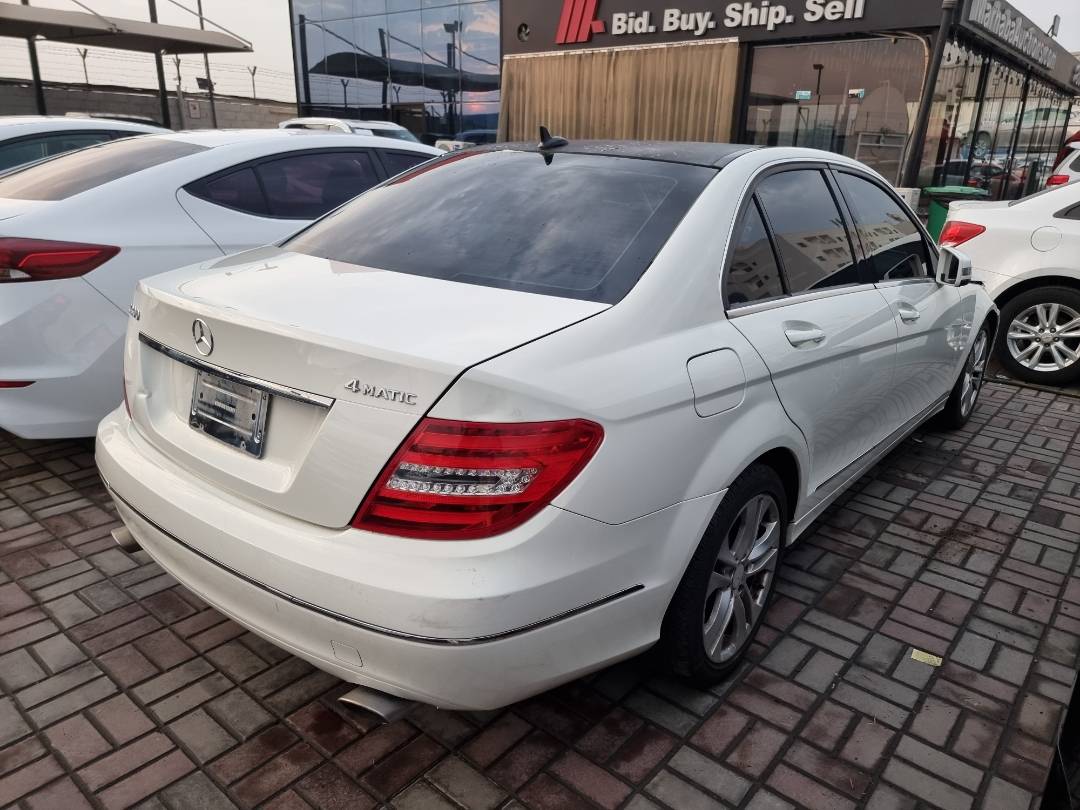 MERCEDES BENZ C300 2012 - Marhaba Auction Used Cars - Image 3