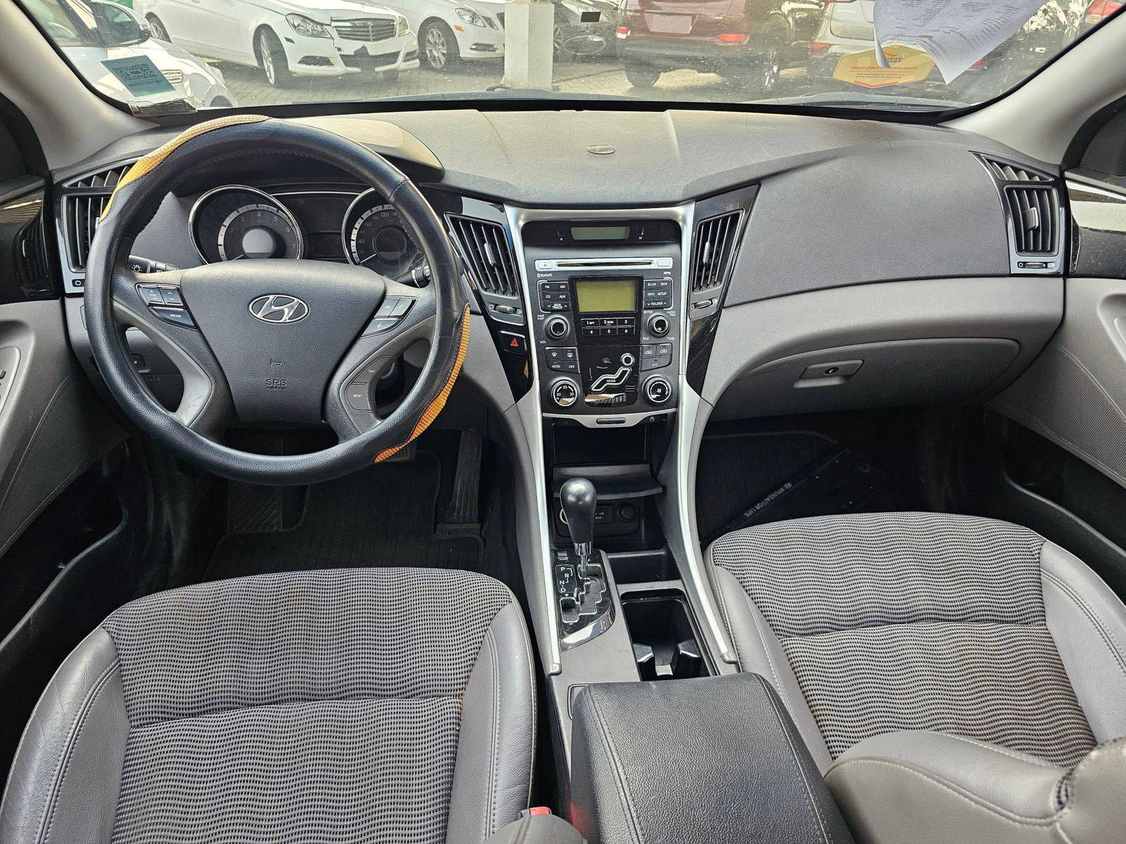 2011 HYUNDAI SONATA — 113597 KM — Lot A331519 — Souq - Marhaba Auctions Used Cars - Image 7
