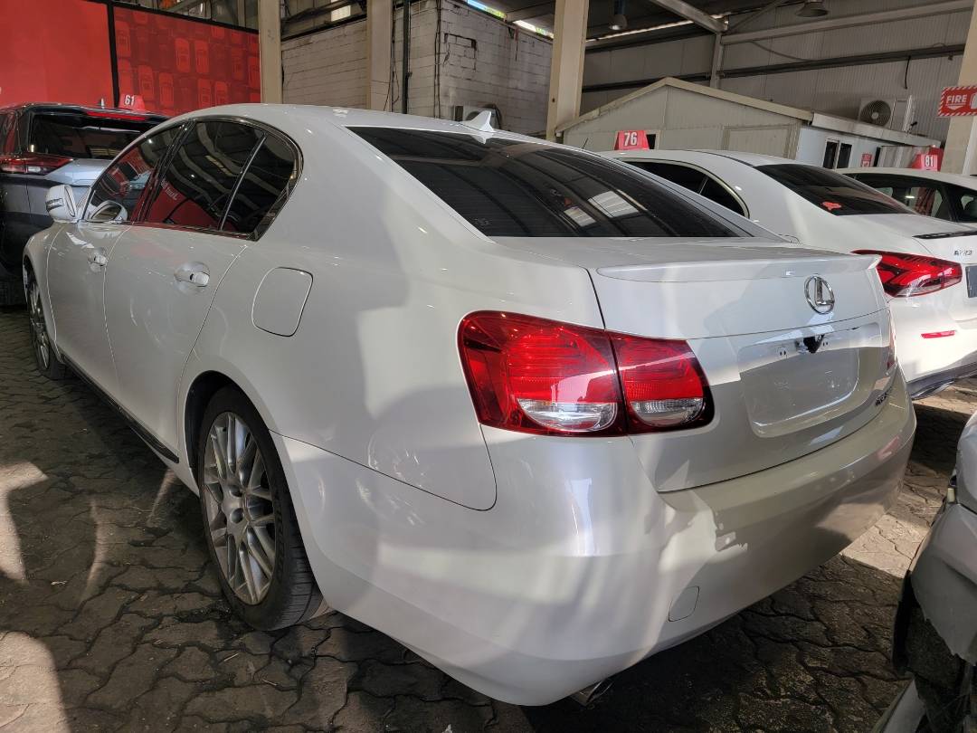 2011 LEXUS GS 350 — 181152 Miles — Lot B0051232 — Main - Marhaba Auctions Used Cars - Image 3