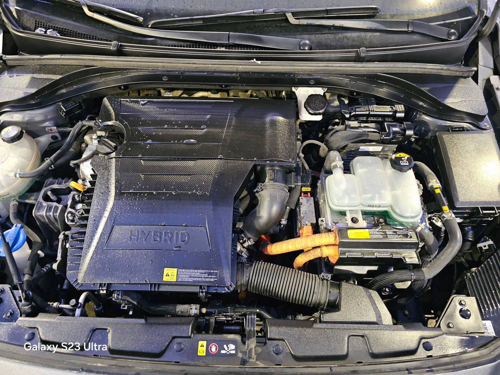 HYUNDAI IONIQ 2017 - Marhaba Auction Used Cars - Image 11