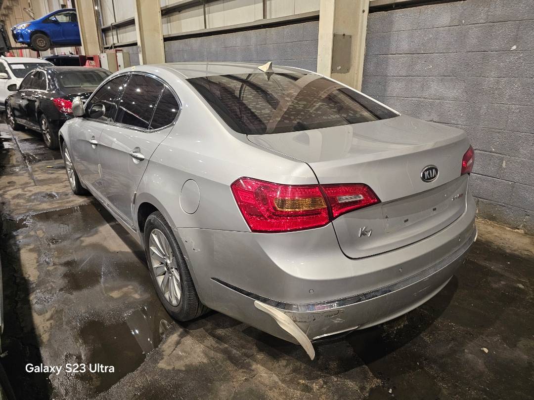 2013 KIA K7 — 197105 KM — Lot A100937 — Main - Marhaba Auctions Used Cars - Image 6