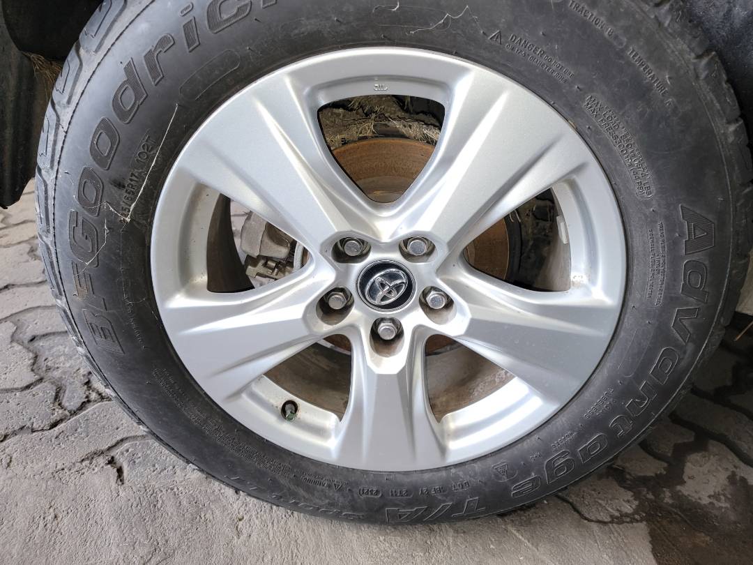 2020 TOYOTA RAV4 — 95526 Miles — Lot LC047371 - Marhaba Auctions Used Cars - Image 4