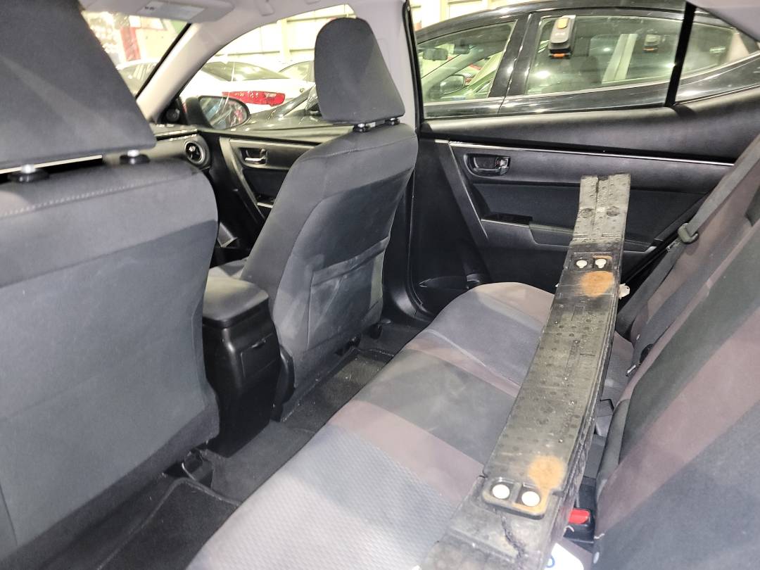 2017 TOYOTA COROLLA — 151473 Miles — Lot 37721005 - Marhaba Auctions Used Cars - Image 5