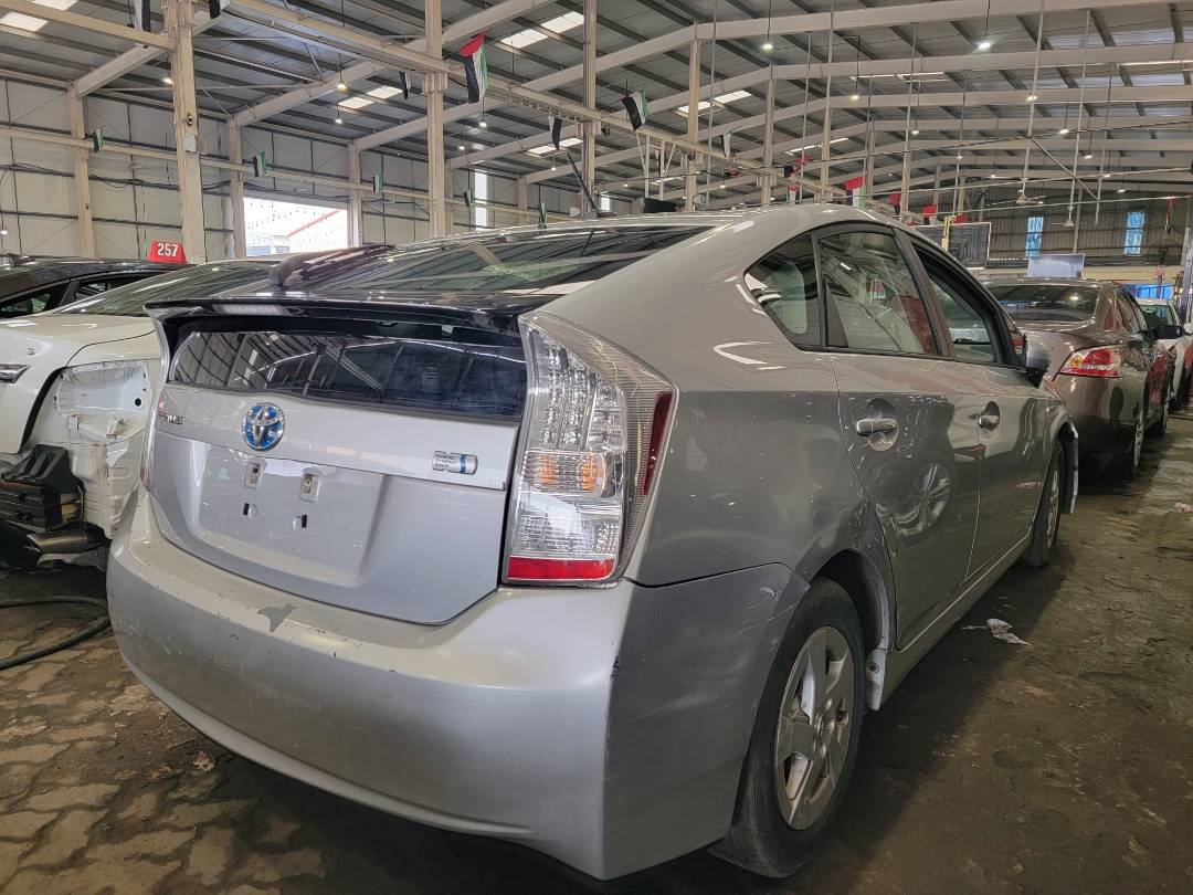 2010 TOYOTA PRIUS — 198910 Miles — Lot 38565935 — Souq - Marhaba Auctions Used Cars - Image 3