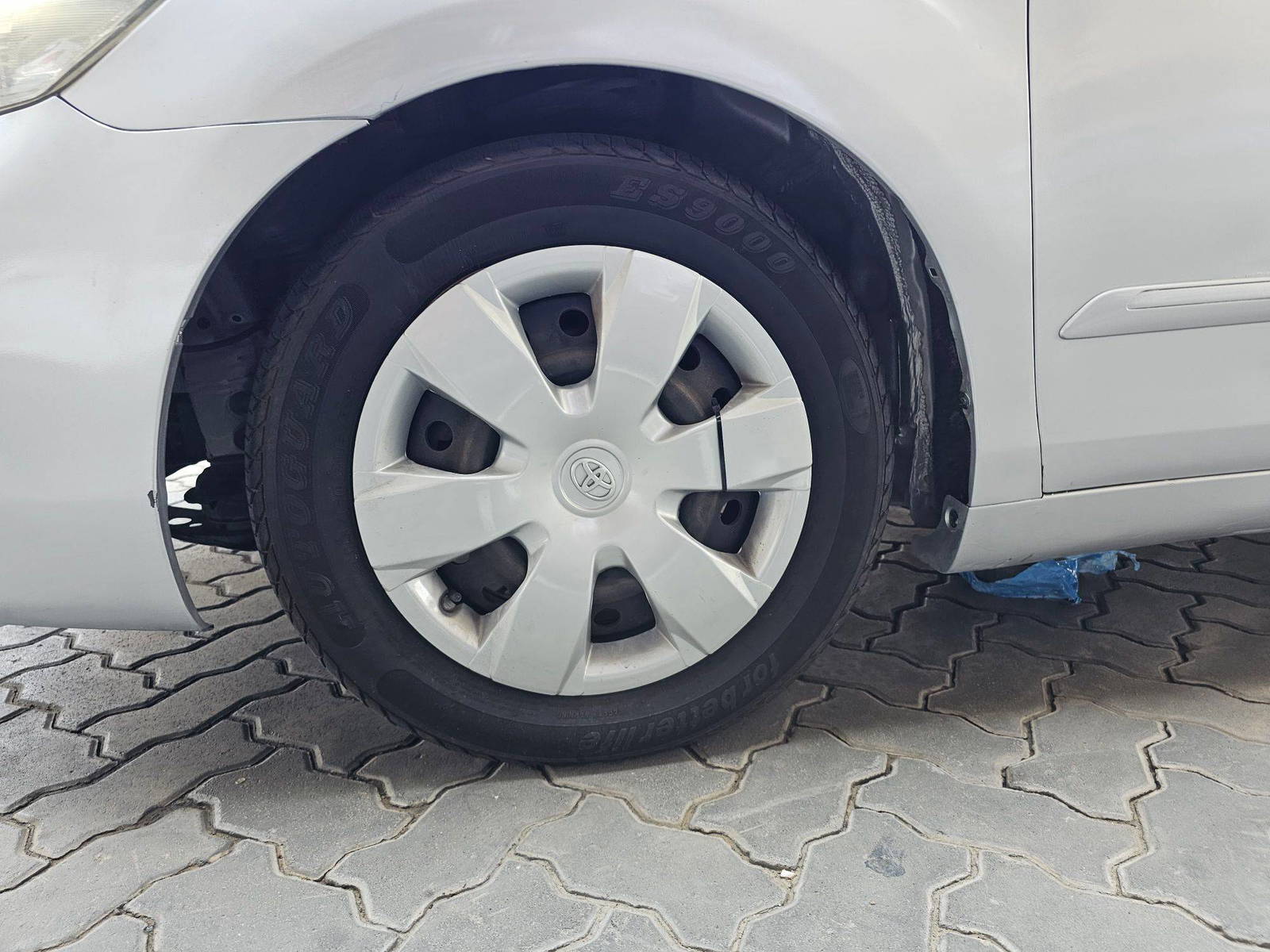 2011 TOYOTA CAMRY — 414325 KM — Lot X668599 — Souq - Marhaba Auctions Used Cars - Image 10