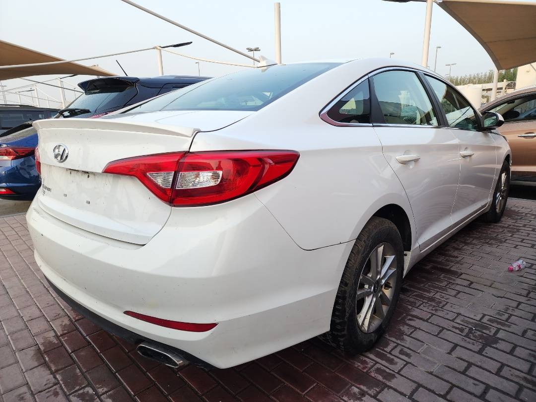 2017 HYUNDAI SONATA — 104932 Miles — Lot 21176 — Souq - Marhaba Auctions Used Cars - Image 5