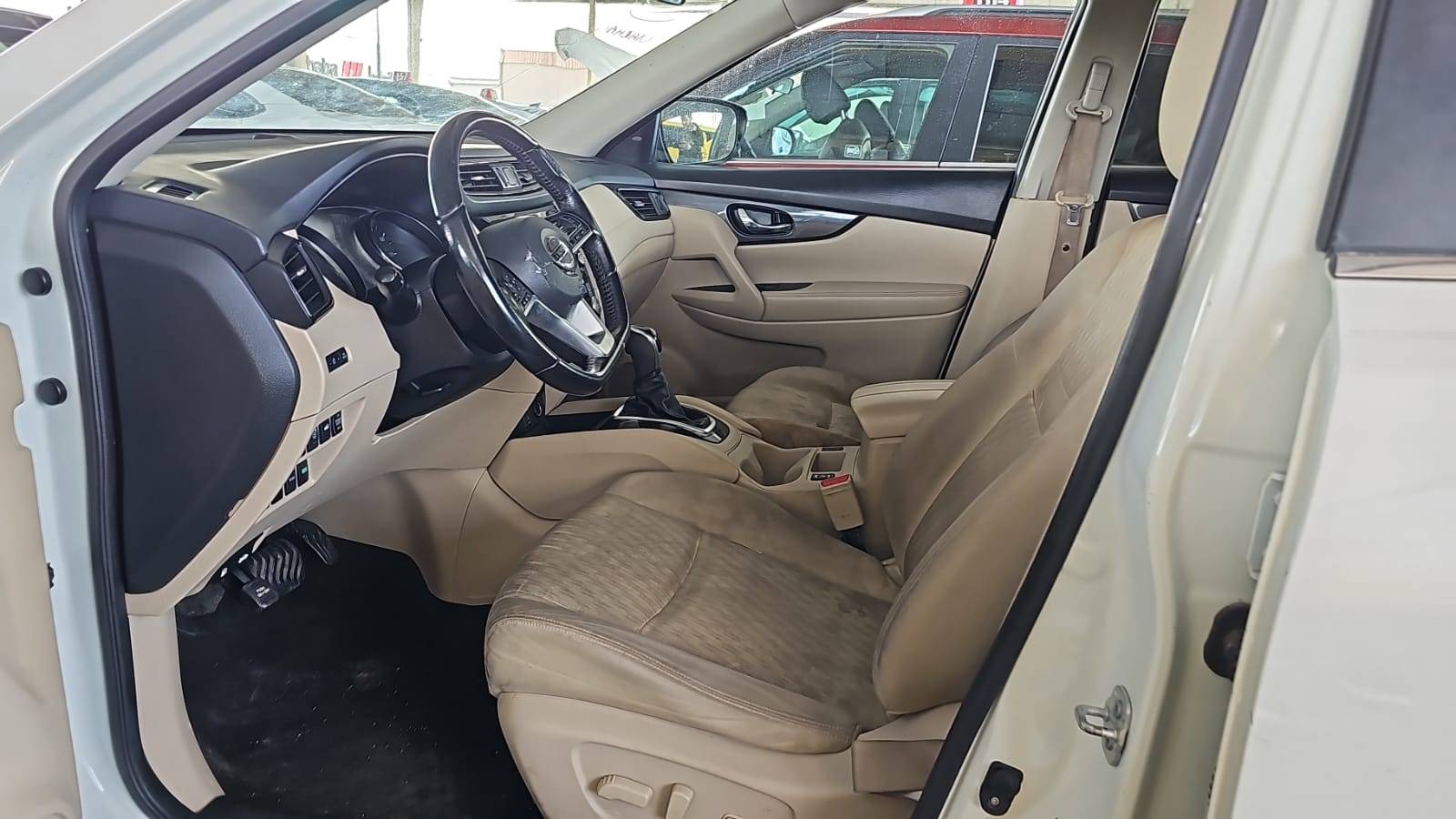2017 NISSAN ROGUE — 160206 Miles — Lot 4221397 — Souq - Marhaba Auctions Used Cars - Image 7