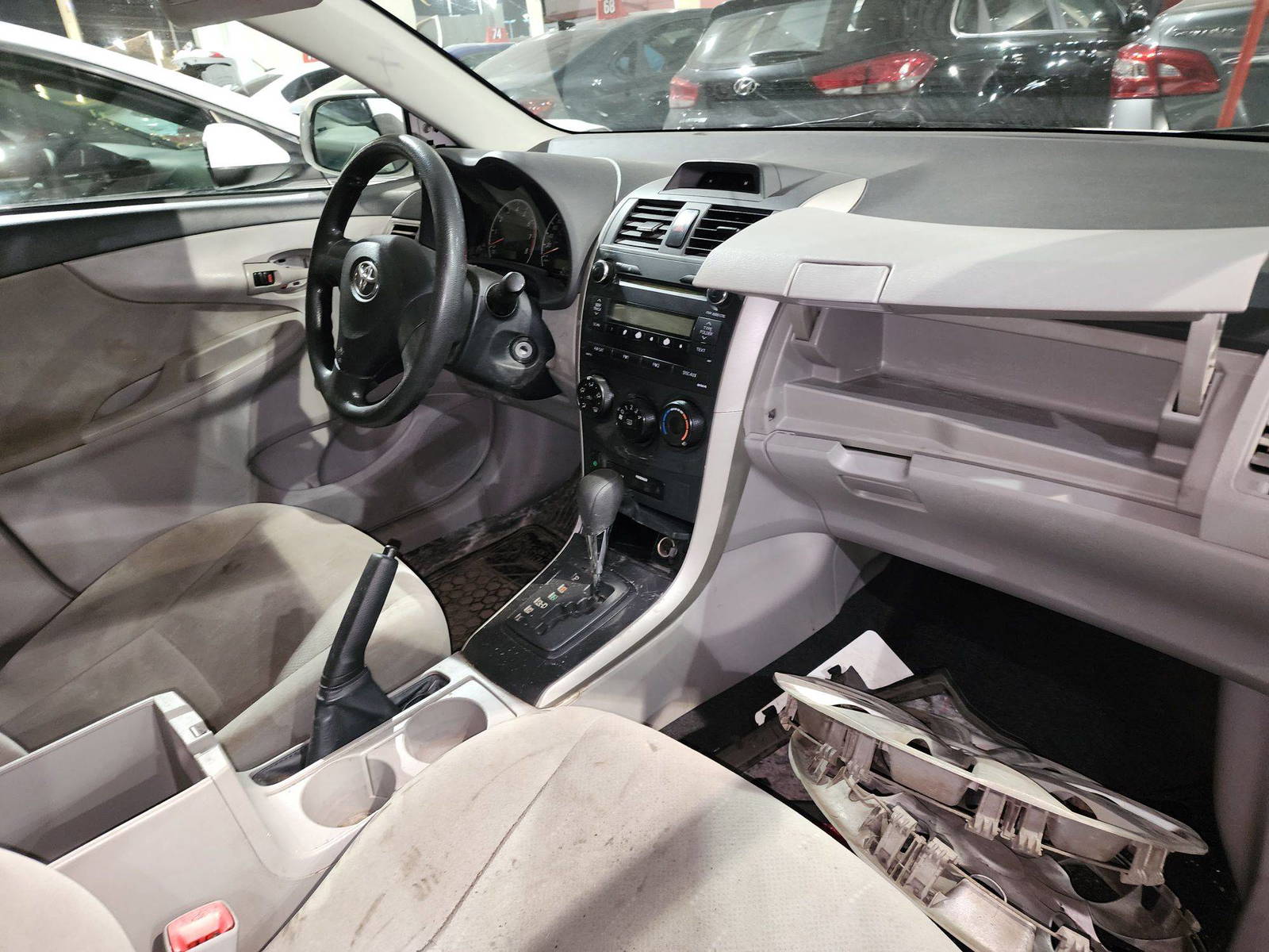 2012 TOYOTA COROLLA — 332540 KM — Lot 913549 - Marhaba Auctions Used Cars - Image 7