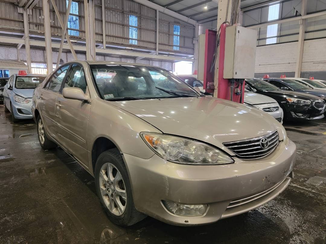 2005 TOYOTA CAMRY — 229644 Miles — Lot 39497027 — Main - Marhaba Auctions Used Cars - Image 5