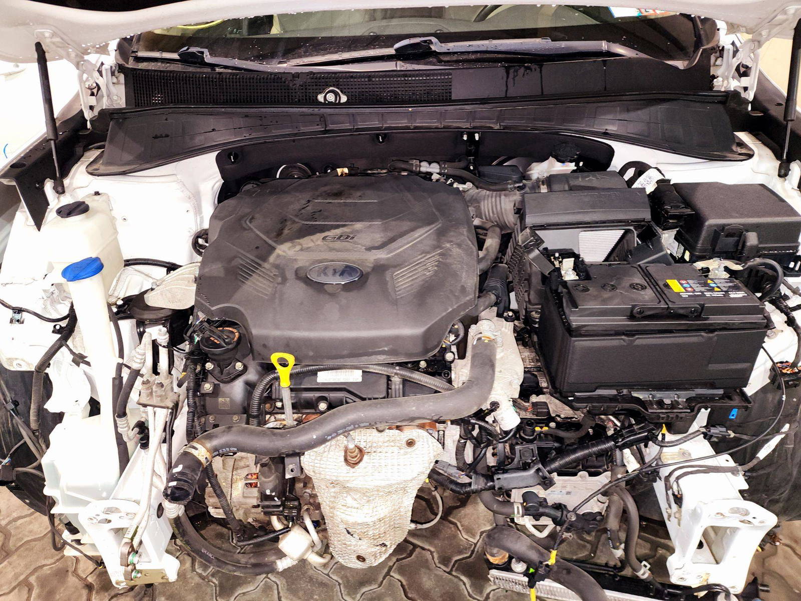 2019 KIA SORENTO — 72511 Miles — Lot 85267364 — Souq - Marhaba Auctions Used Cars - Image 12