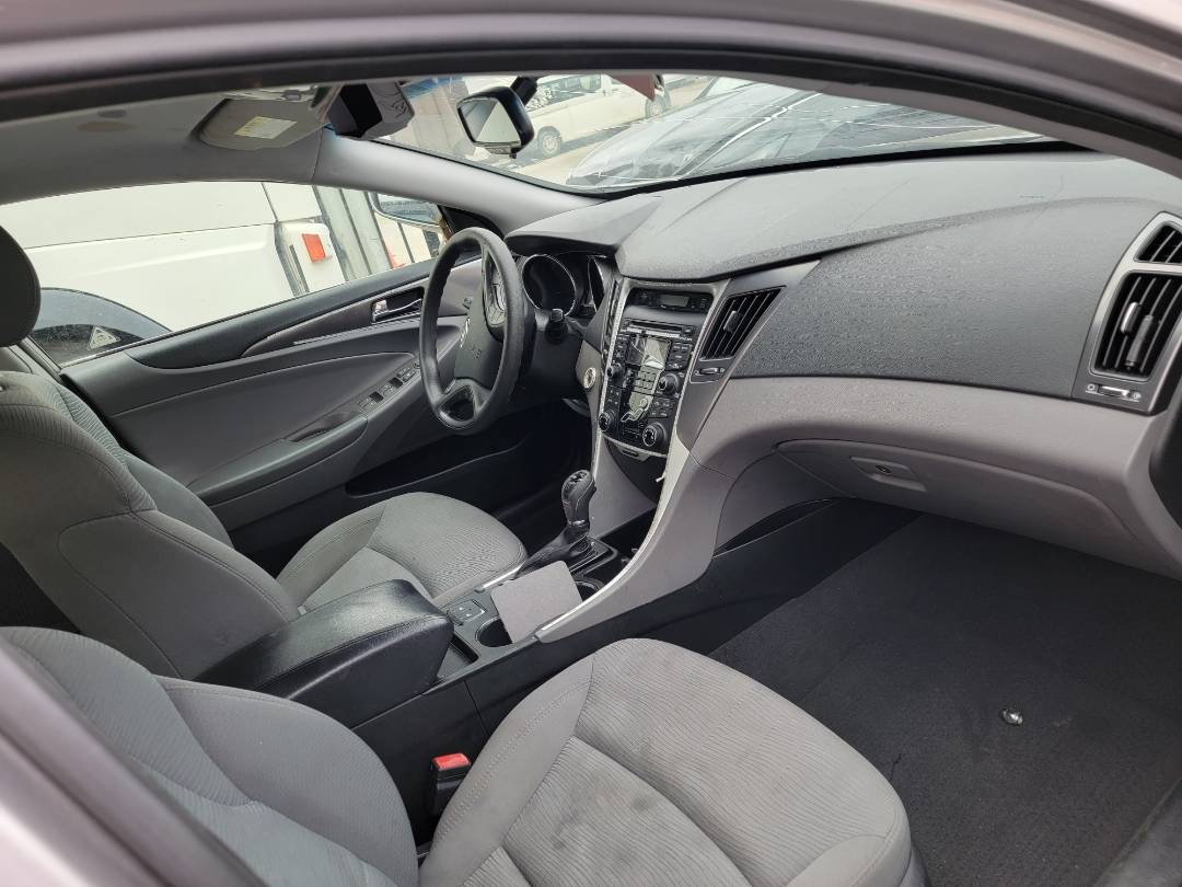 2013 HYUNDAI SONATA — 126214 Miles — Lot 75088303 - Marhaba Auctions Used Cars - Image 5
