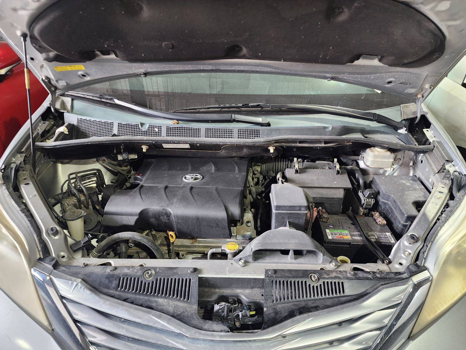 TOYOTA SIENNA 2011 - Marhaba Auction Used Cars - Image 14