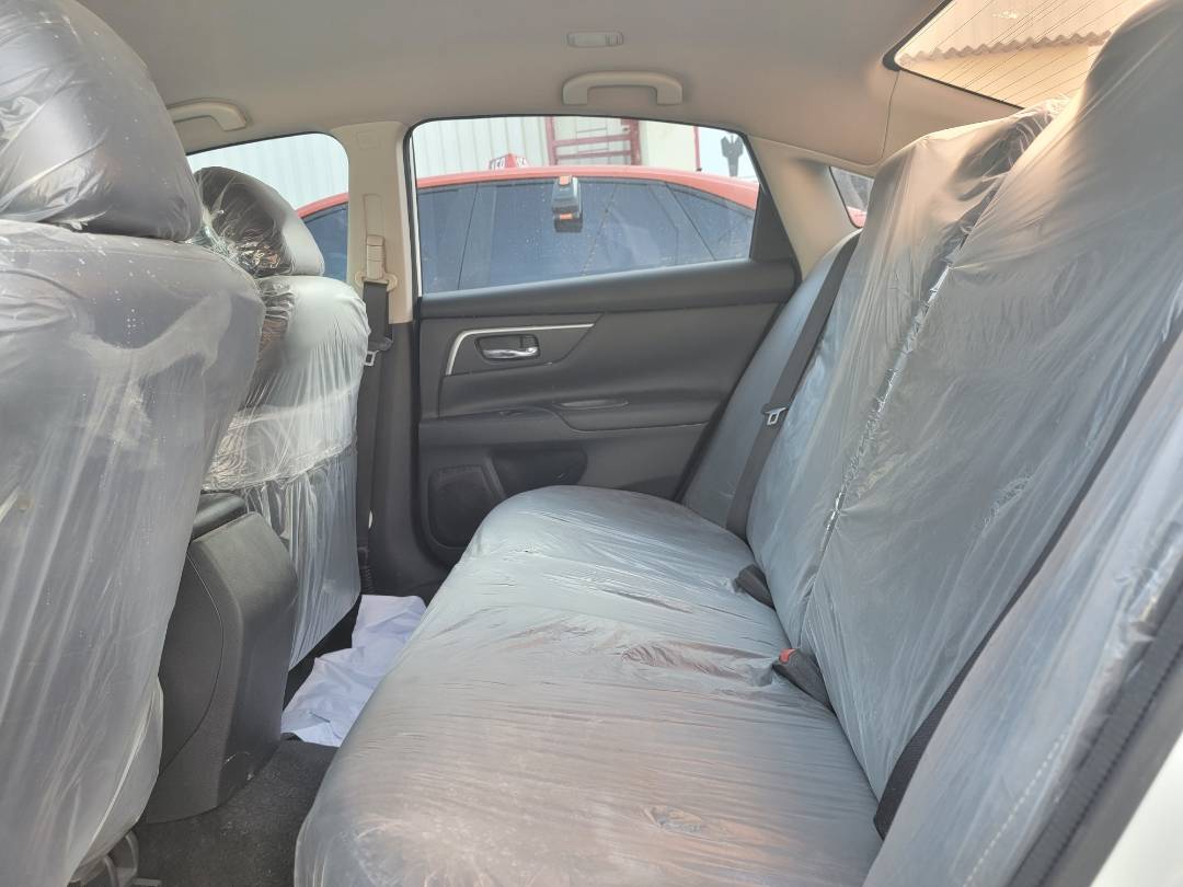 2018 NISSAN ALTIMA — 93908 Miles — Lot C177408 — Main - Marhaba Auctions Used Cars - Image 5
