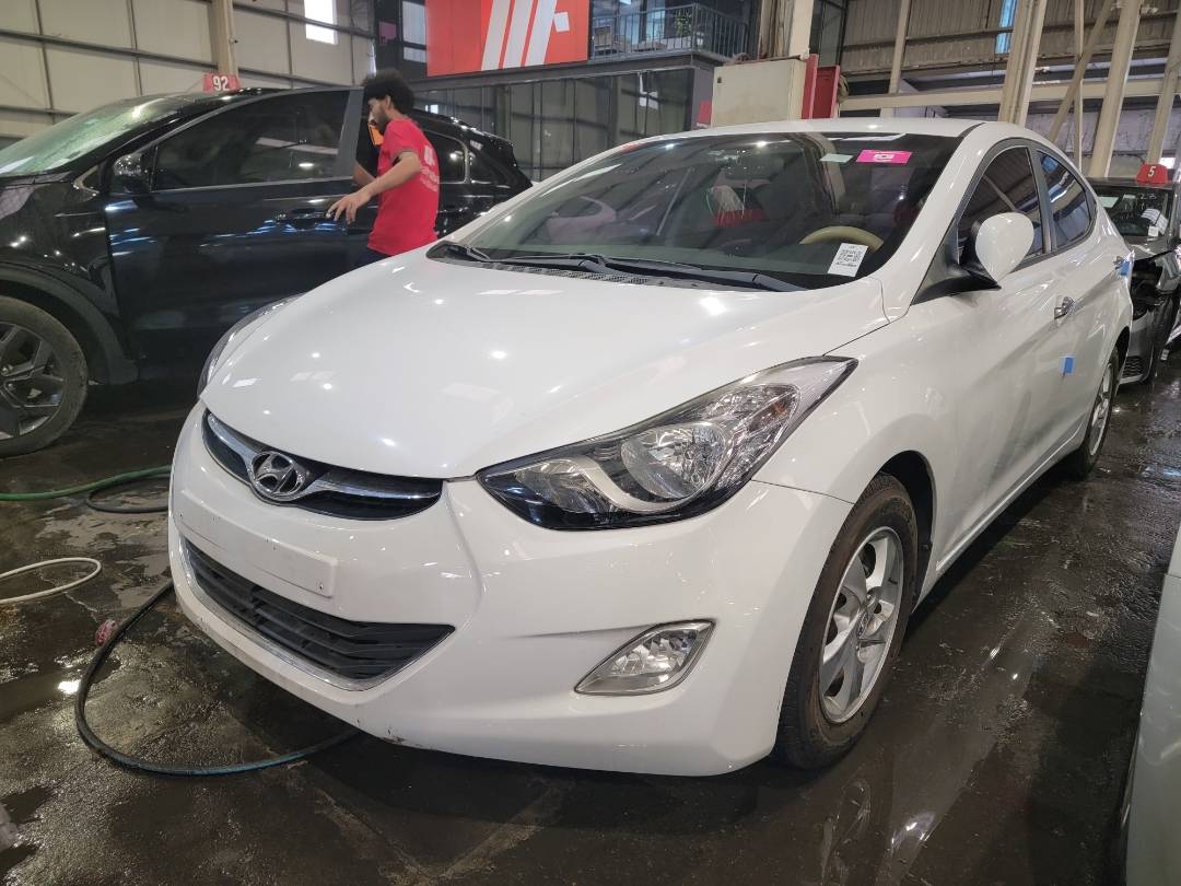 2011 HYUNDAI AVANTE — 131124 KM — Lot 149961 — Main - Marhaba Auctions Used Cars - Image 6
