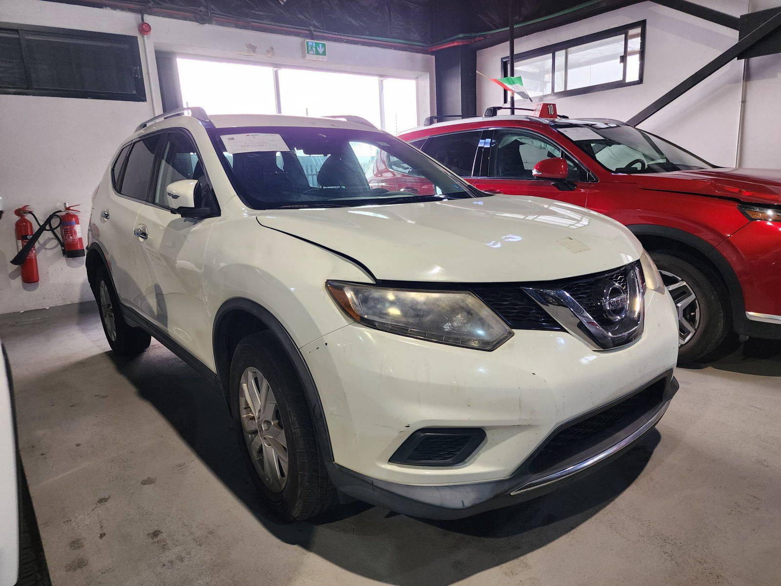 2016 NISSAN ROGUE — 184873 Miles — Lot 40556500 — Al Quoz - Marhaba Auctions Used Cars - Image 4