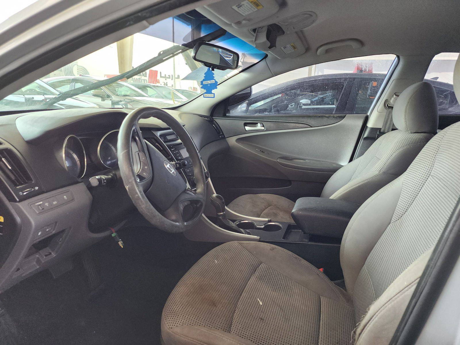 2012 HYUNDAI SONATA — 176915 Miles — Lot 47131844 — Souq - Marhaba Auctions Used Cars - Image 7