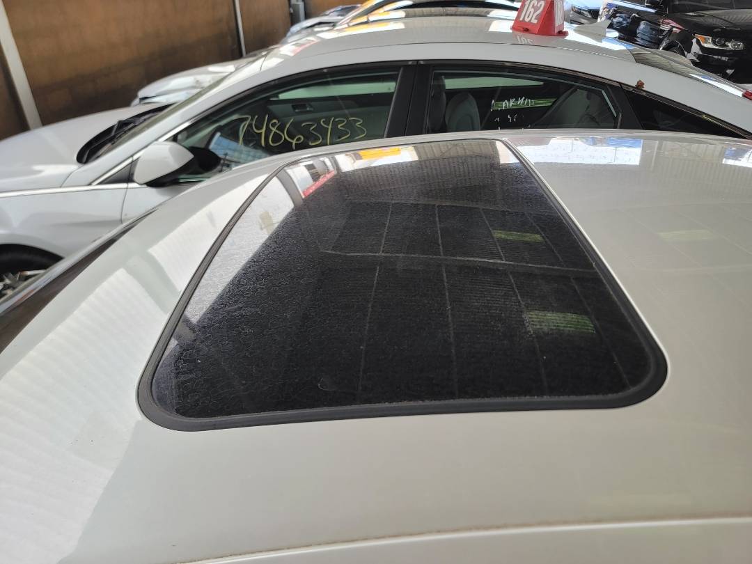2018 LEXUS IS 300 — 100945 Miles — Lot XJ5028141 — Main - Marhaba Auctions Used Cars - Image 7